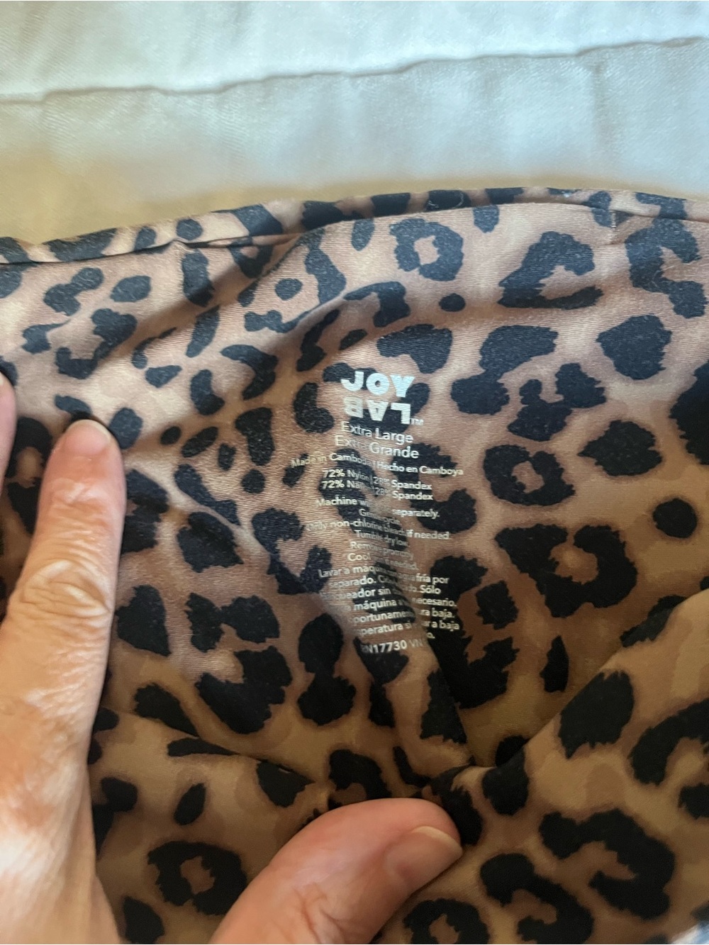 Leopard Print Leggings - Picture 2 of 3